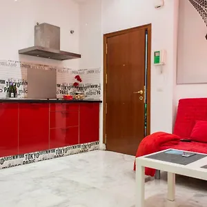 Rg Triana, Calle Castilla Con Patio Apartamento